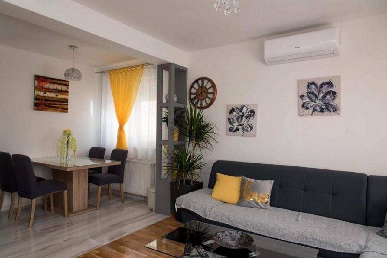Apartmani Oaza Daruvar Eksteriør bilde