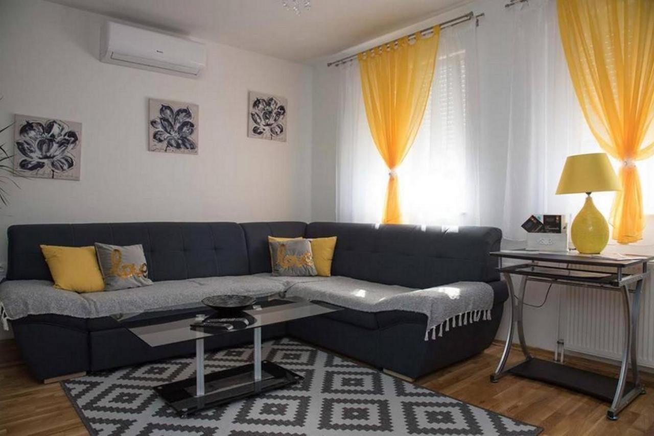 Apartmani Oaza Daruvar Eksteriør bilde